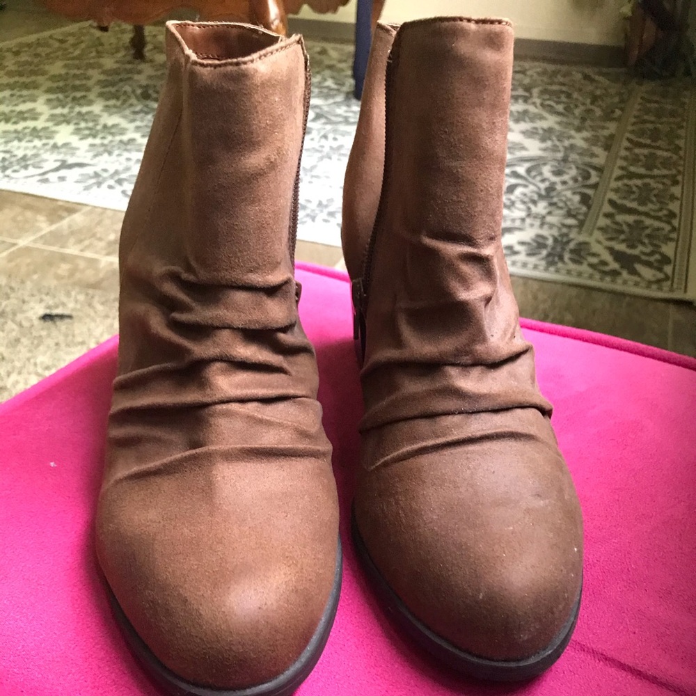 Size 11 atizaron booty Brand new